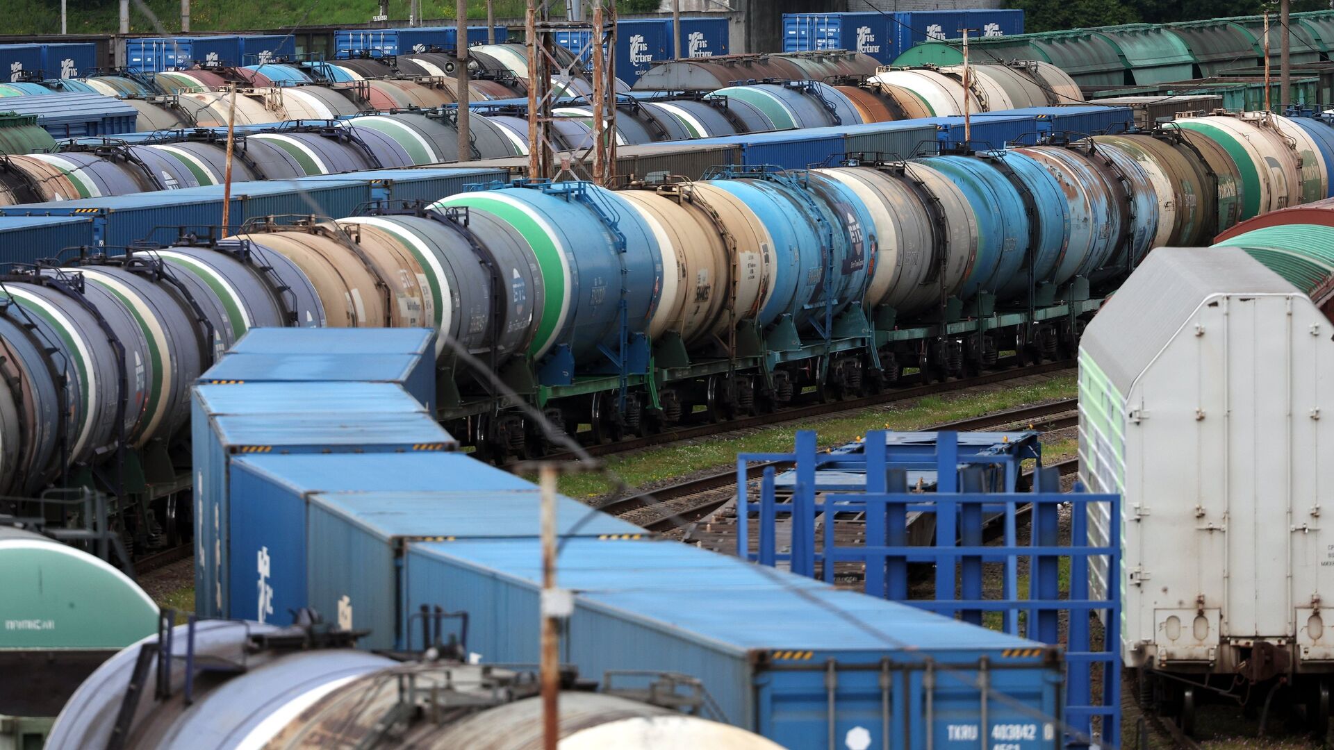 Железнодорожные вагоны на путях сортировочной станции в Калининграде - ПРАЙМ, 1920, 22.06.2022